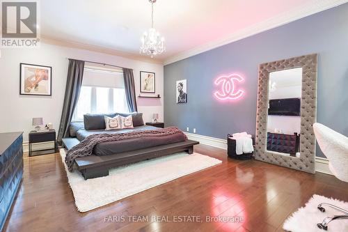 95 Eden Vale Drive, King, ON - Indoor Photo Showing Bedroom