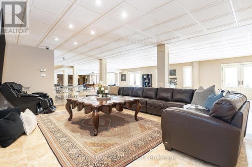 95 Eden Vale Drive, King, ON - Indoor Photo Showing Living Room