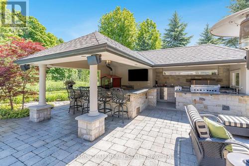 95 Eden Vale Drive, King, ON - Outdoor