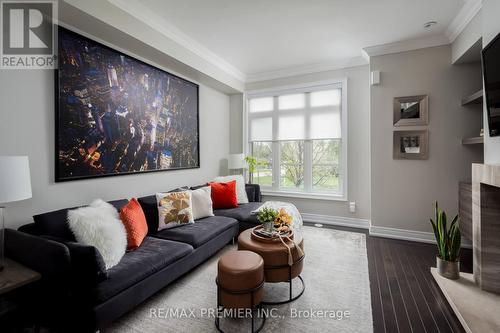 22 - 8307 Kipling Avenue, Vaughan, ON - Indoor Photo Showing Living Room With Fireplace