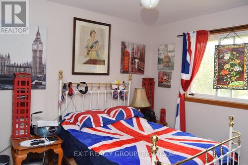 42 Harbour Street, Brighton, ON - Indoor Photo Showing Bedroom
