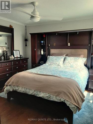164 Herchimer Avenue, Belleville, ON - Indoor Photo Showing Bedroom