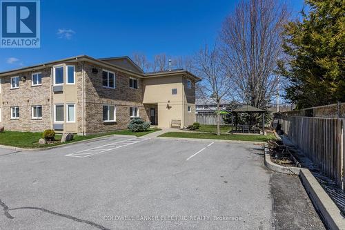 207 - 878 Armour Road, Peterborough, ON - Outdoor