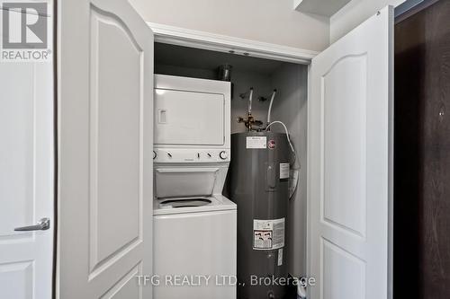 104 - 930 Wentworth Street, Peterborough, ON - Indoor Photo Showing Laundry Room