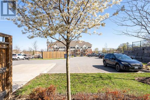 104 - 930 Wentworth Street, Peterborough, ON - Outdoor