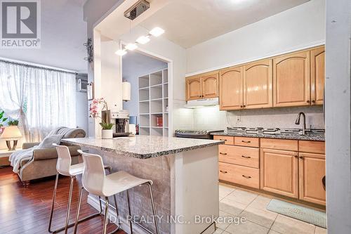 111 - 20 Forest Manor Road, Toronto, ON - Indoor Photo Showing Kitchen