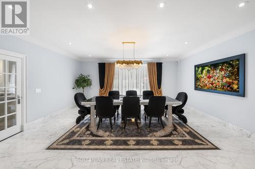 139 Denlow Boulevard, Toronto, ON - Indoor Photo Showing Dining Room