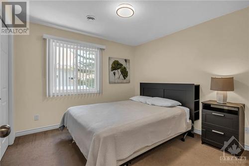 1547 Vercheres Street, Ottawa, ON - Indoor Photo Showing Bedroom