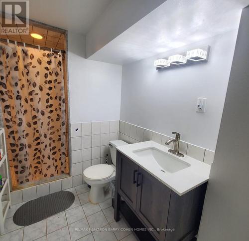 Lower F - 326 Connaught Avenue, Toronto, ON - Indoor Photo Showing Bathroom