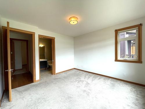 22 - 1106 Seventh Street, Nelson, BC - Indoor Photo Showing Other Room