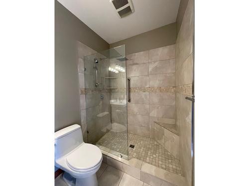 22 - 1106 Seventh Street, Nelson, BC - Indoor Photo Showing Bathroom