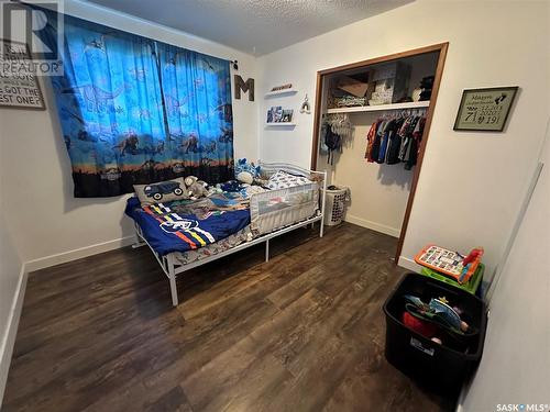 705 Katrusik Avenue, Bienfait, SK - Indoor Photo Showing Bedroom