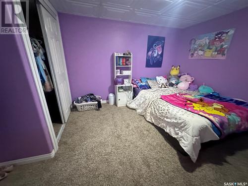 705 Katrusik Avenue, Bienfait, SK - Indoor Photo Showing Bedroom