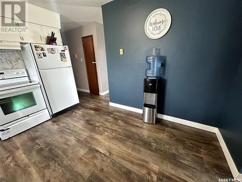 705 Katrusik Avenue, Bienfait, SK - Indoor Photo Showing Kitchen