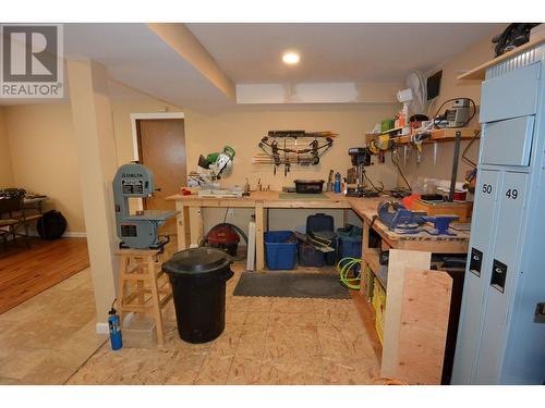 1595 Willow Street, Telkwa, BC - Indoor Photo Showing Other Room