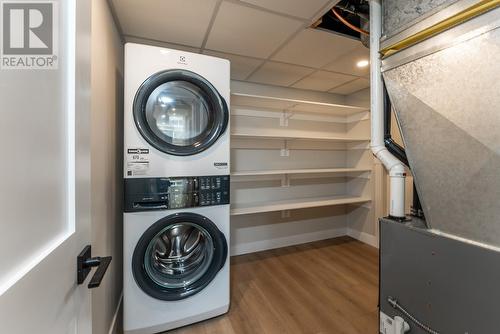 235 N Lyon Street, Prince George, BC - Indoor Photo Showing Laundry Room
