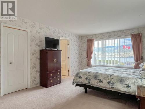 462 Ridge Road, Penticton, BC - Indoor Photo Showing Bedroom