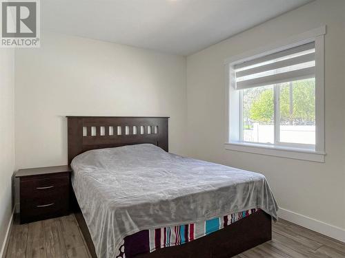 834 School Avenue, Oliver, BC - Indoor Photo Showing Bedroom