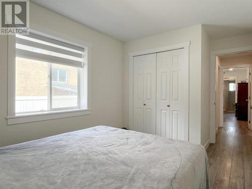 834 School Avenue, Oliver, BC - Indoor Photo Showing Bedroom