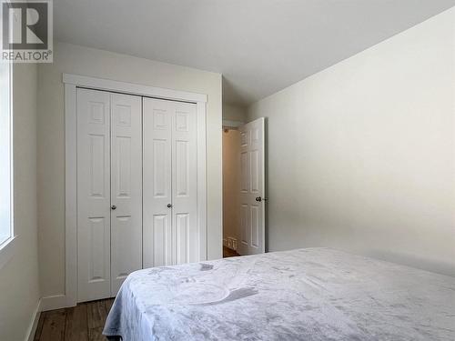 834 School Avenue, Oliver, BC - Indoor Photo Showing Bedroom