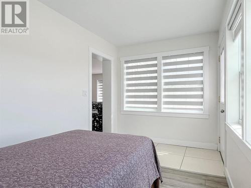 834 School Avenue, Oliver, BC - Indoor Photo Showing Bedroom