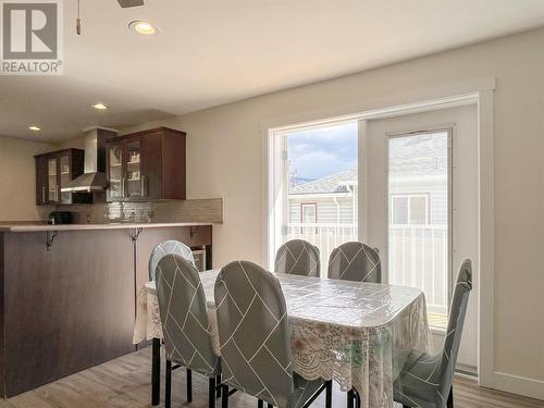 834 School Avenue, Oliver, BC - Indoor Photo Showing Dining Room