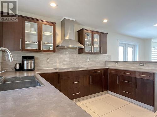 834 School Avenue, Oliver, BC - Indoor Photo Showing Kitchen With Double Sink