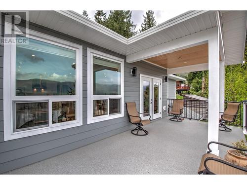 760 16 Street Se, Salmon Arm, BC - Outdoor With Deck Patio Veranda With Exterior