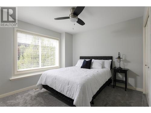 868 Arbor View Drive, Kelowna, BC - Indoor Photo Showing Bedroom