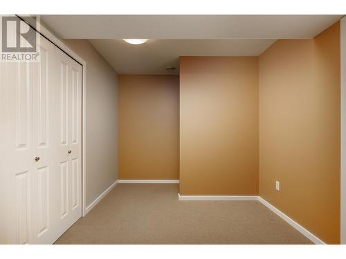 868 Arbor View Drive, Kelowna, BC - Indoor Photo Showing Other Room