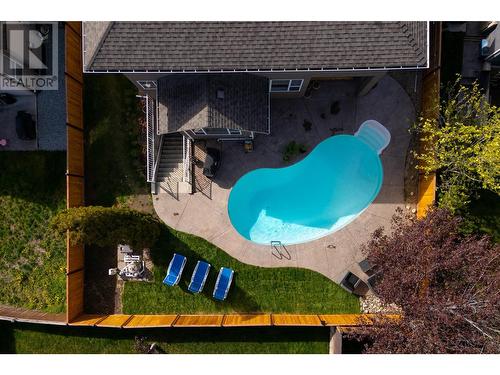 868 Arbor View Drive, Kelowna, BC - Outdoor With In Ground Pool