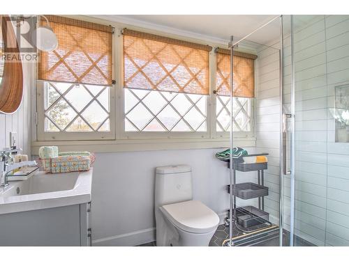 3502 23 Street Lot# 6 And 7, Vernon, BC - Indoor Photo Showing Bathroom