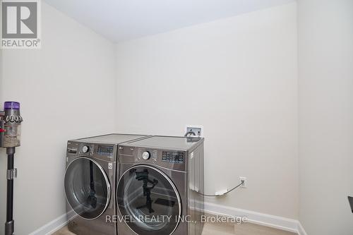 159 Starfire Crescent, Hamilton, ON - Indoor Photo Showing Laundry Room