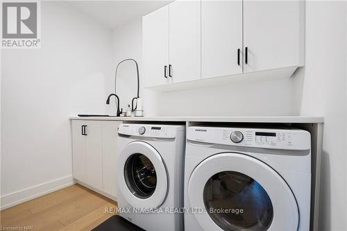22 - 154 Port Robinson Road, Pelham, ON - Indoor Photo Showing Laundry Room