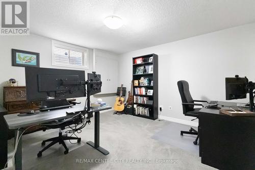 242 East Rivertrace Walk, London, ON - Indoor Photo Showing Office