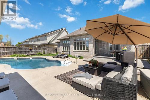 242 East Rivertrace Walk, London, ON - Outdoor With In Ground Pool