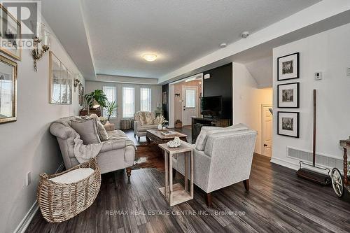 714 Victoria Road N, Guelph, ON - Indoor Photo Showing Other Room