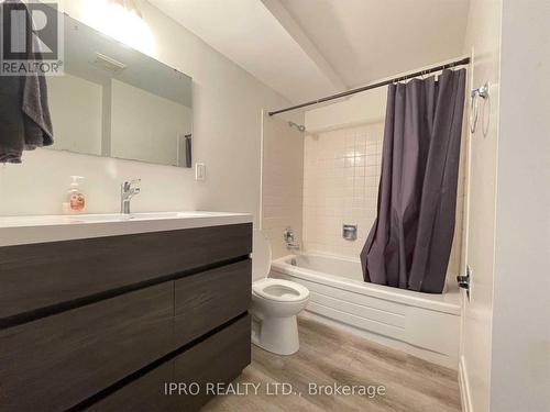 624 College Avenue W, Guelph, ON - Indoor Photo Showing Bathroom