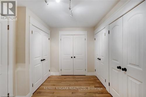 35 Clearview Heights, St. Catharines, ON - Indoor Photo Showing Other Room