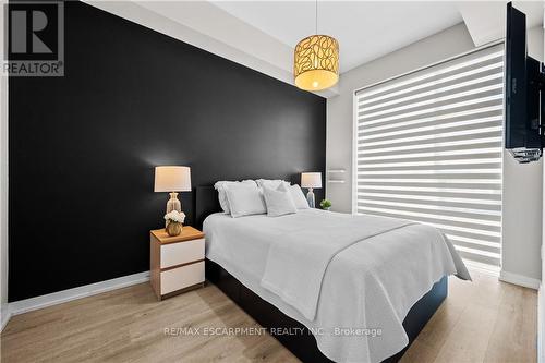 119 - 450 Dundas Street E, Hamilton, ON - Indoor Photo Showing Bedroom
