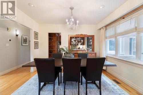 1500 Trenholme Drive, Mississauga, ON - Indoor Photo Showing Dining Room
