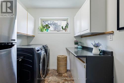 25 Tweedle Street, Halton Hills, ON - Indoor Photo Showing Laundry Room