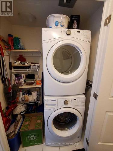 812 - 5033 Four Springs Avenue, Mississauga, ON - Indoor Photo Showing Laundry Room
