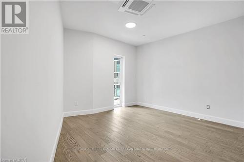 114 - 2082 Lumen Drive, London, ON - Indoor Photo Showing Other Room
