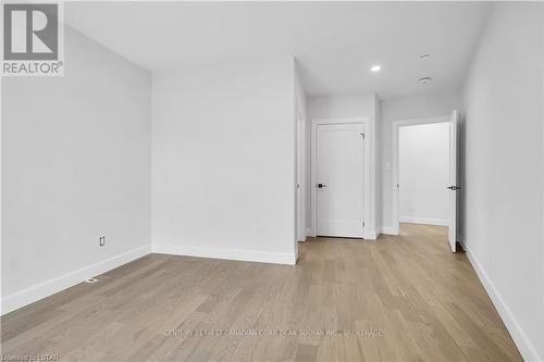 114 - 2082 Lumen Drive, London, ON - Indoor Photo Showing Other Room