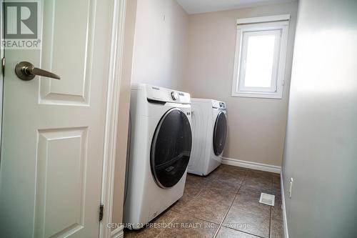 700 Spitfire Street, Woodstock, ON - Indoor Photo Showing Laundry Room