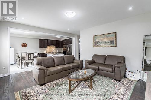 15 Ingleside Road, Brampton (Credit Valley), ON - Indoor Photo Showing Living Room