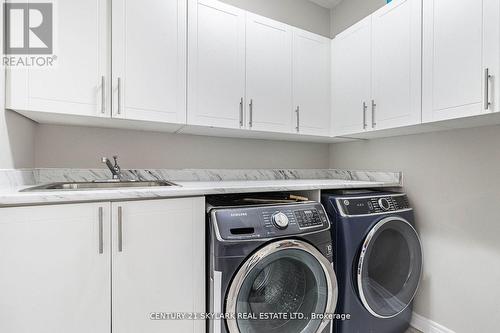 15 Ingleside Road, Brampton, ON - Indoor Photo Showing Laundry Room