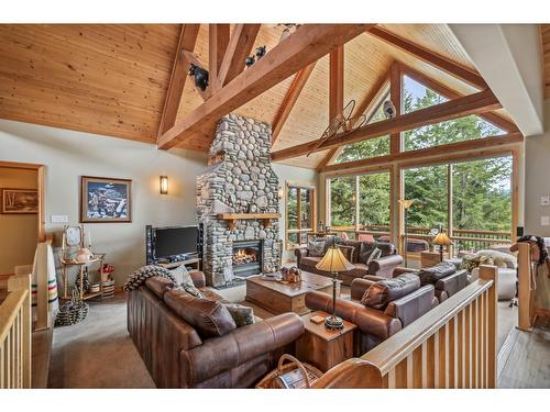4850 Holland Creek Ridge Road, Windermere, BC - Indoor Photo Showing Other Room With Fireplace