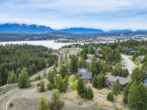 4850 Holland Creek Ridge Road, Windermere, BC - Outdoor With Body Of Water With View